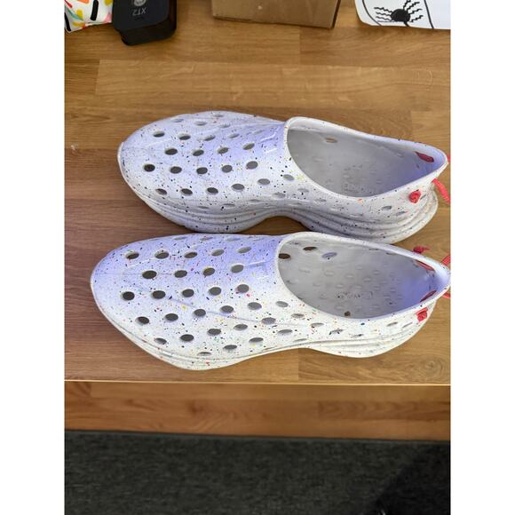 Kane Revive Men's size 11 recovery shoes - Picture 3 of 10